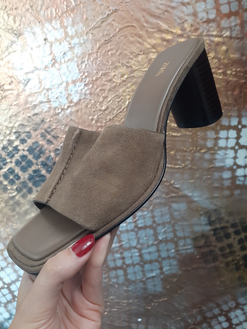 Zara Nwt Suede Taupe Block Heel Mule - Women Shoes